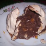 Cloche_meringuee_fourree_a_la_mousse_au_chocolat_et_clementine Cloche_meringuee_fourree_a_la_mousse_au_chocolat_et_clementine