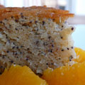 Gateau_moelleux_a_l_orange_et_au_pavotC Gâteau moelleux à l'orange et au pavot (Myriam)