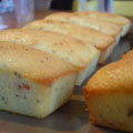 Mini_cakes_a_l_orange_et_pavotC Mini cakes à l'orange et pavot (Emmanuelle)