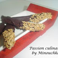 Orangettes_chocolatees_au_sesameC Orangettes chocolatées au sésame (Minouchka)