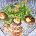 Champignons_farcis_aux_lardons_et_a_la_fetaC Champignons farcis aux lardons et à la feta (Mamounette)