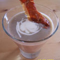Veloute_de_champignons_creme_de_fetaC Velouté de champignons, crème de feta et croustillant de jambon cru (Babou)