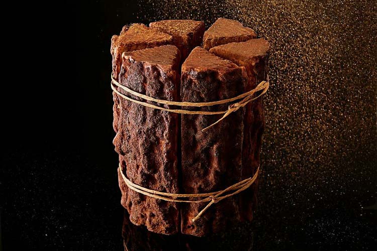 La bûche du Plaza Athénée signée Angelo Musa