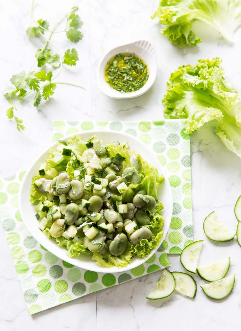 Photo de la recette : Salade toute verte fèves concombre, vinaigrette wasabi coriandre