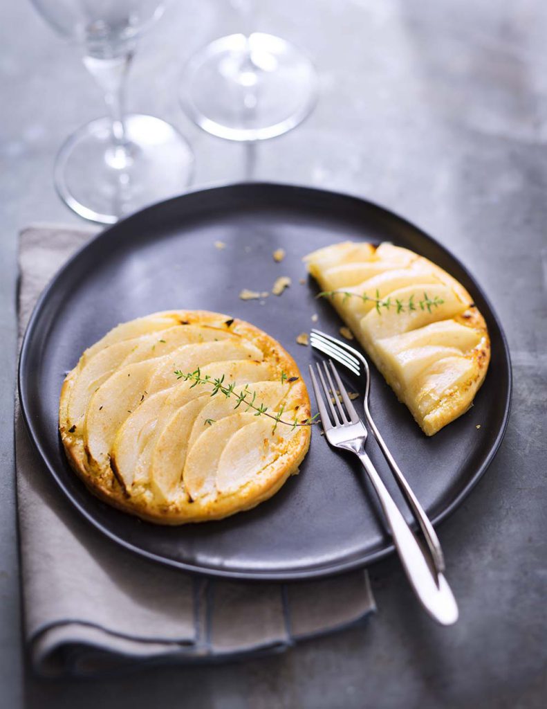 Photo de la recette : Tartes fines aux poires et au thym
